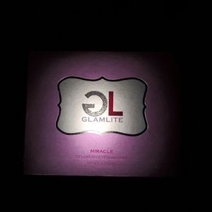 Glamlite miracle pallet